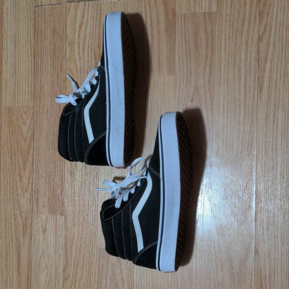 Vans Sk8-Hi Off Sneakers Women's 5, Youth 4.5 Black White 90s Style Skater